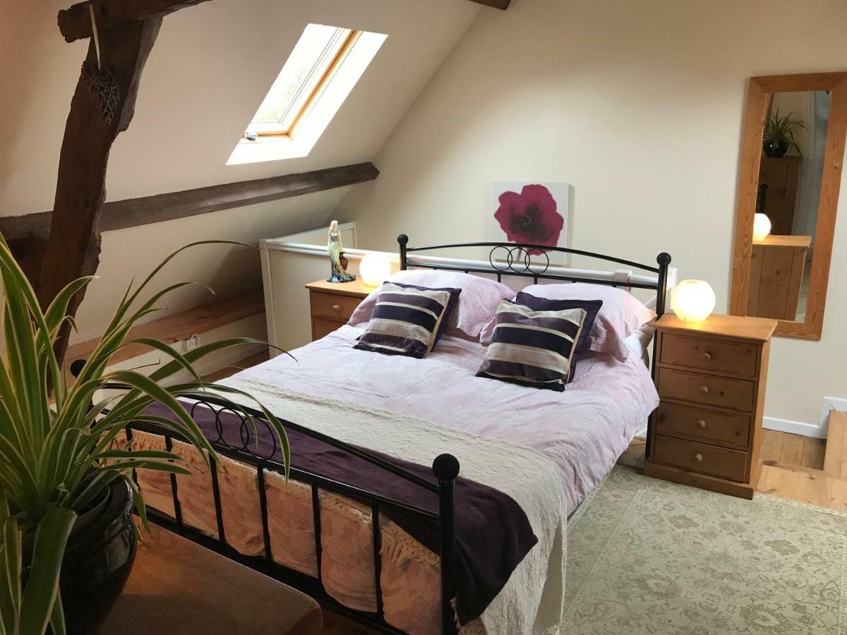 Le Noyer Villa Lithaire Екстериор снимка